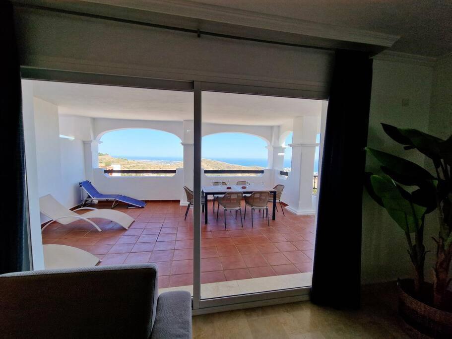 Las Palmeras Seaviews 米哈斯 外观 照片