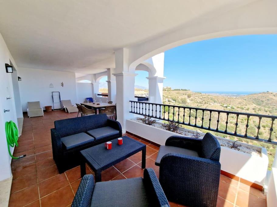 Las Palmeras Seaviews 米哈斯 外观 照片