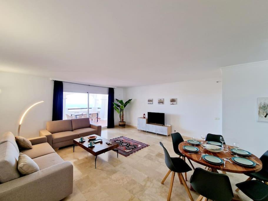 Las Palmeras Seaviews 米哈斯 外观 照片