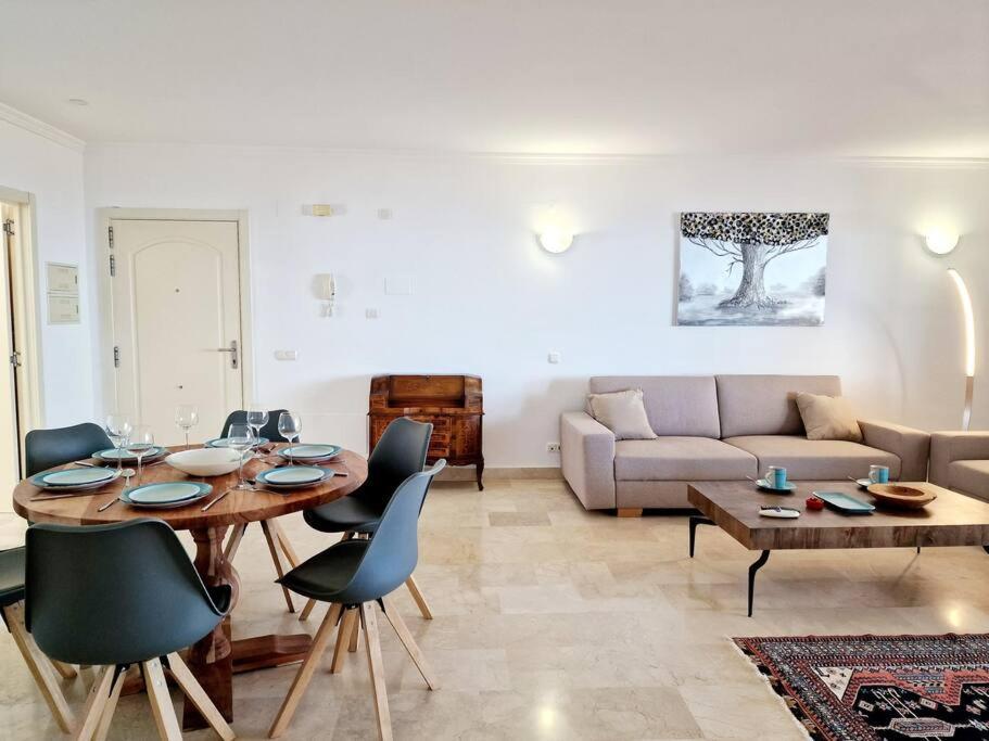 Las Palmeras Seaviews 米哈斯 外观 照片