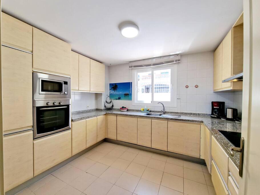 Las Palmeras Seaviews 米哈斯 外观 照片